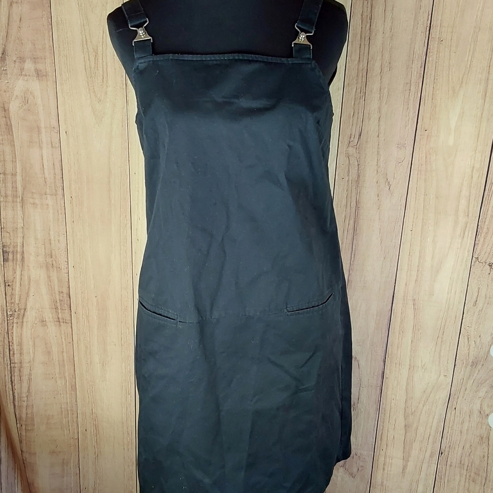 Truly Yours Black Overall Jumper Dress With Two Front Pockets & Adjustable Strap